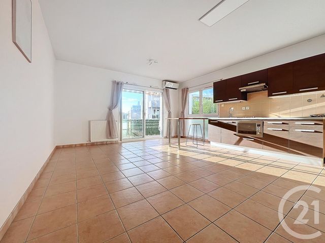 Appartement T2 à louer - 2 pièces - 49.92 m2 - AGEN - 47 - AQUITAINE - Century 21 Bastien Gonzalez