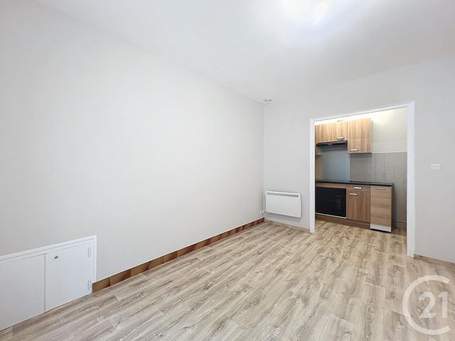 Appartement T2 à louer - 2 pièces - 35.88 m2 - VILLENEUVE SUR LOT - 47 - AQUITAINE - Century 21 Bastien Gonzalez